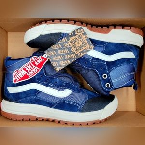 Vans UltraRange EXO Hi MTE Blue/White Sz 7 Men Sz 8.5 Women NIB